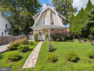 306 S STATE RD, Upper Darby, PA 19082