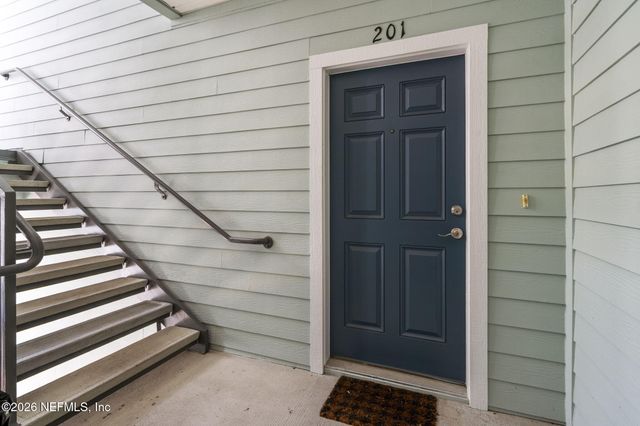 8235 LOBSTER BAY Court 201, Jacksonville, FL 32256