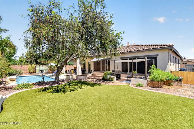 3420 S HOLGUIN Way, Chandler, AZ 85248