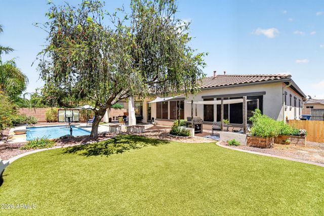 3420 S HOLGUIN Way, Chandler, AZ 85248