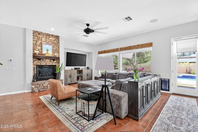 3420 S HOLGUIN Way, Chandler, AZ 85248