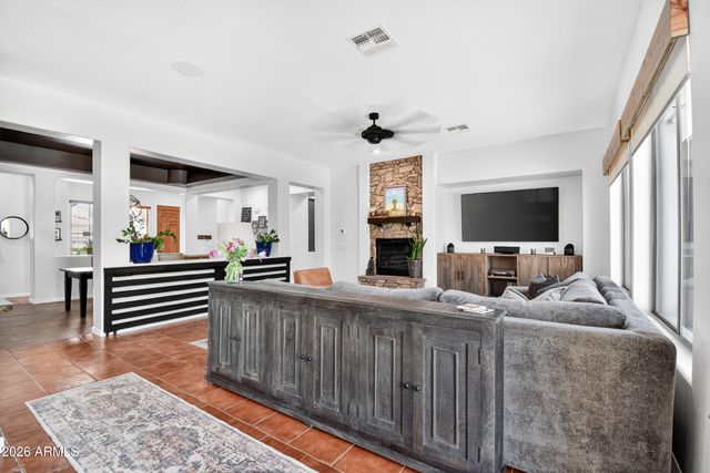 3420 S HOLGUIN Way, Chandler, AZ 85248