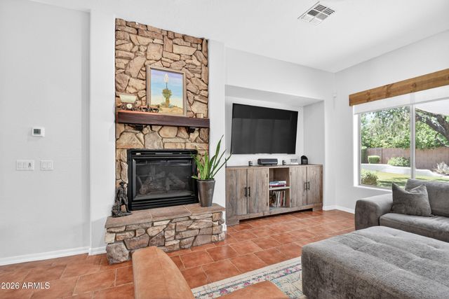 3420 S HOLGUIN Way, Chandler, AZ 85248