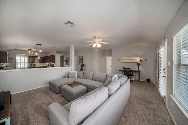 3220 Corrigan LN, Round Rock, TX 78665