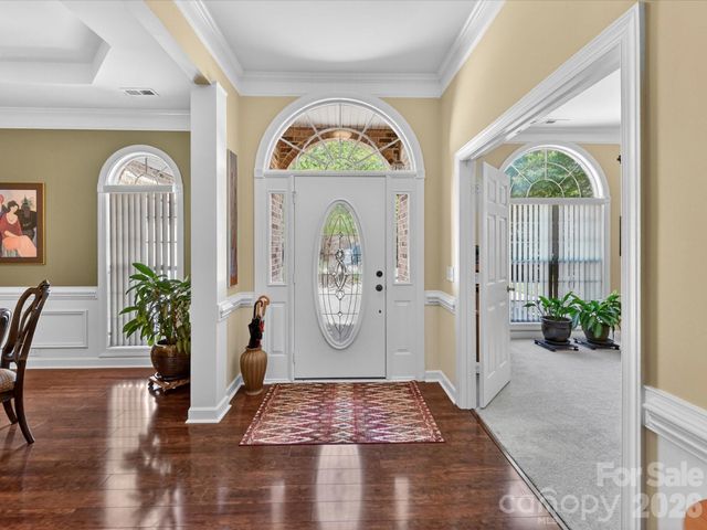 2535 Harlington Lane, Charlotte, NC 28270