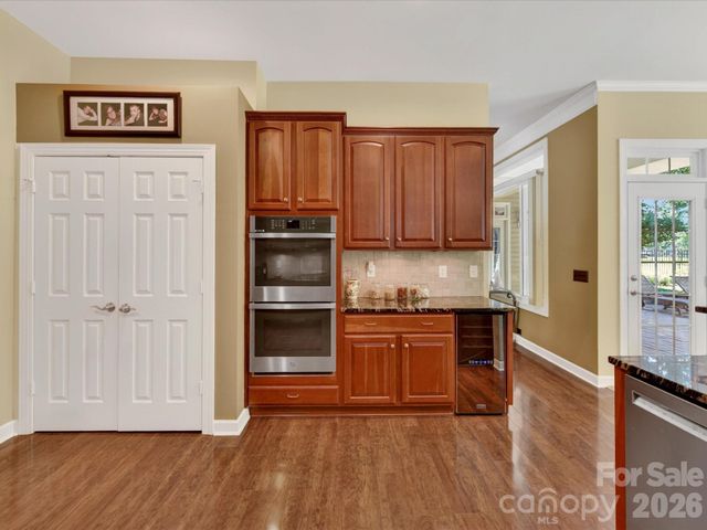 2535 Harlington Lane, Charlotte, NC 28270