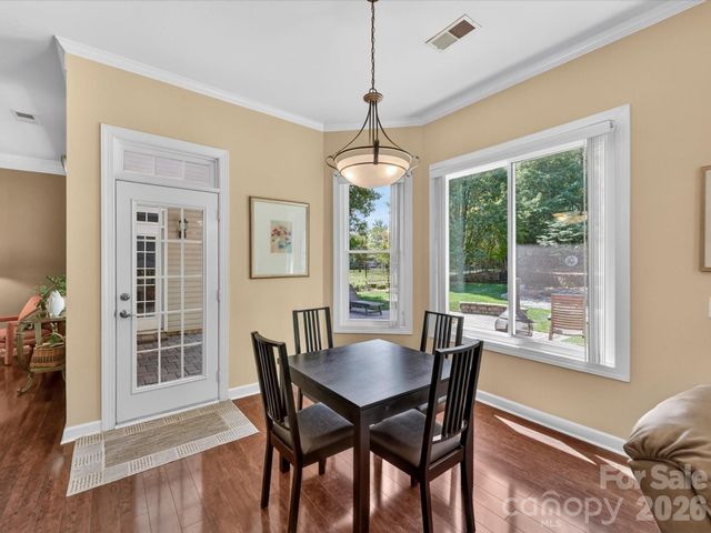 2535 Harlington Lane, Charlotte, NC 28270
