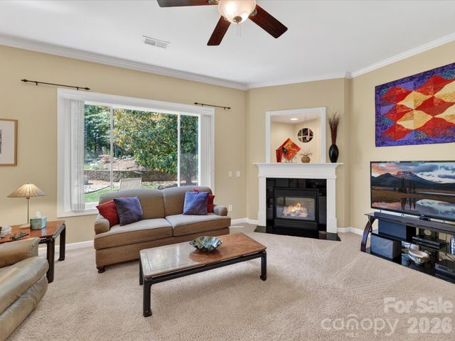 2535 Harlington Lane, Charlotte, NC 28270