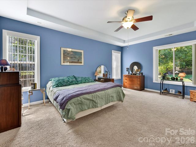 2535 Harlington Lane, Charlotte, NC 28270