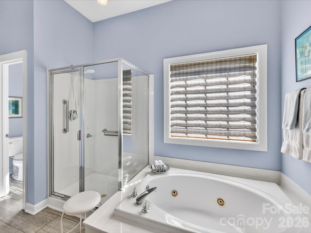 2535 Harlington Lane, Charlotte, NC 28270
