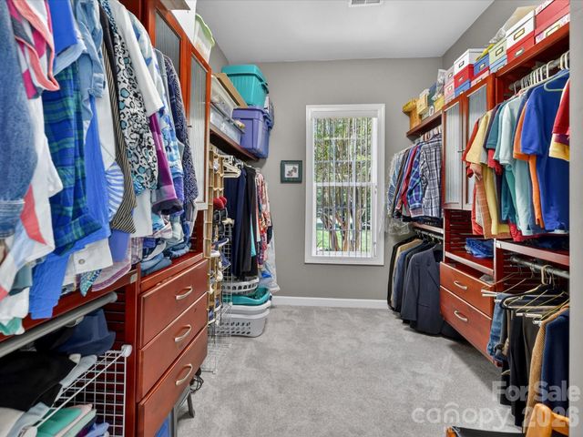 2535 Harlington Lane, Charlotte, NC 28270