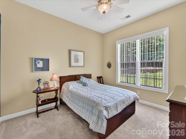 2535 Harlington Lane, Charlotte, NC 28270