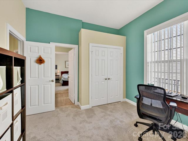2535 Harlington Lane, Charlotte, NC 28270