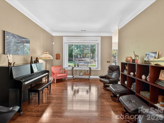 2535 Harlington Lane, Charlotte, NC 28270