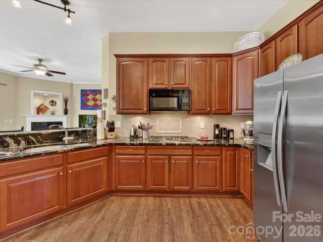 2535 Harlington Lane, Charlotte, NC 28270