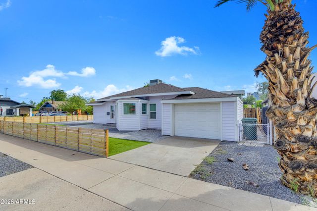 2046 N 11TH Street, Phoenix, AZ 85006