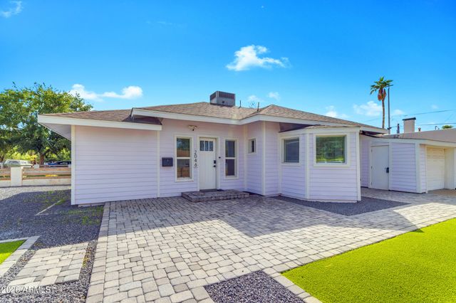 2046 N 11TH Street, Phoenix, AZ 85006