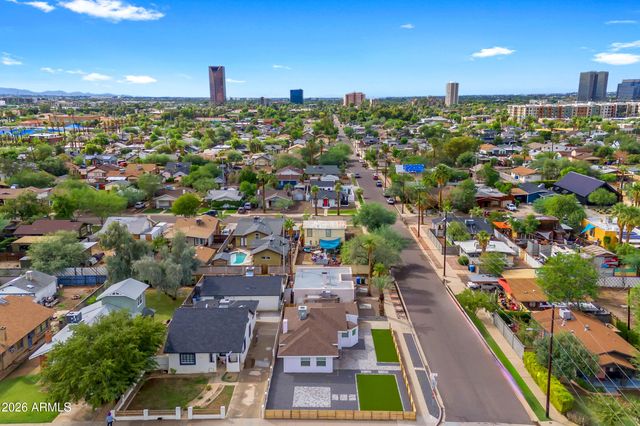 2046 N 11TH Street, Phoenix, AZ 85006