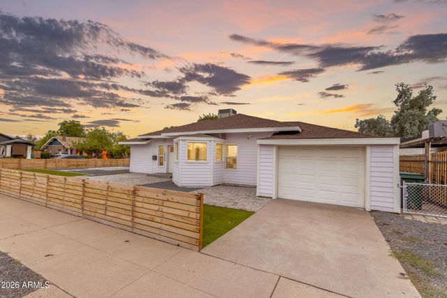 2046 N 11TH Street, Phoenix, AZ 85006