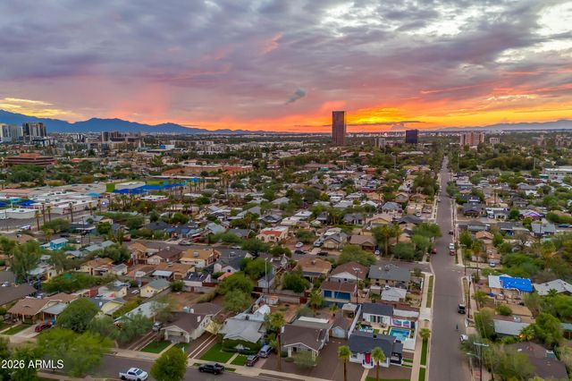2046 N 11TH Street, Phoenix, AZ 85006
