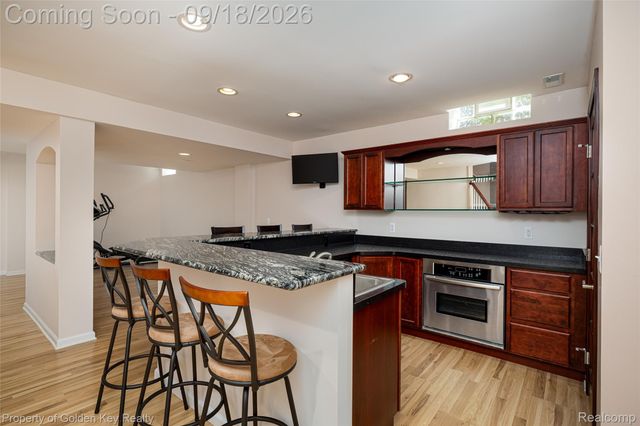 1804 Hendrie, Canton Charter Township, MI 48187