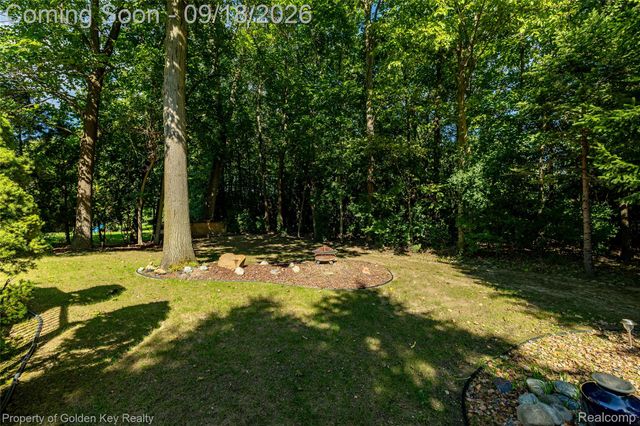 1804 Hendrie, Canton Charter Township, MI 48187
