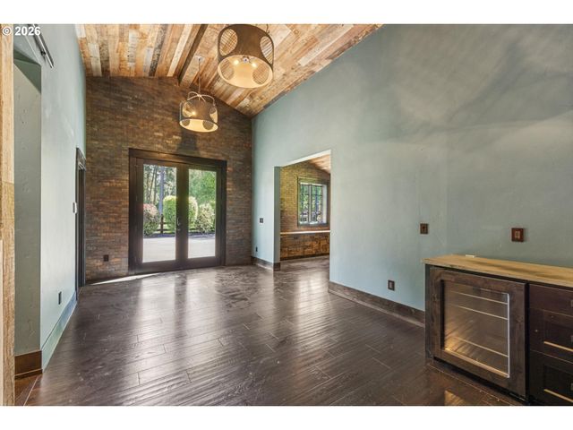 31553 Sw ISLE WAY Ln, West Linn, OR 97068