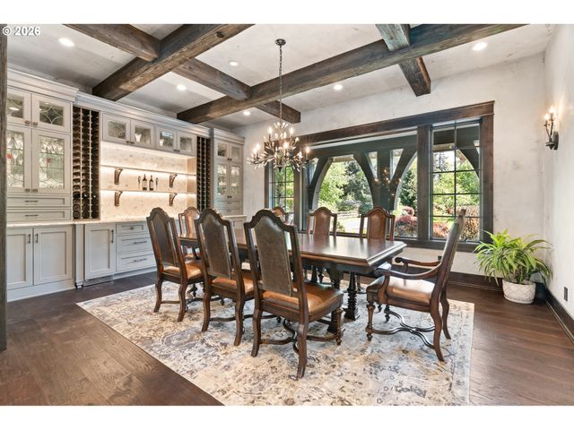 31553 Sw ISLE WAY Ln, West Linn, OR 97068