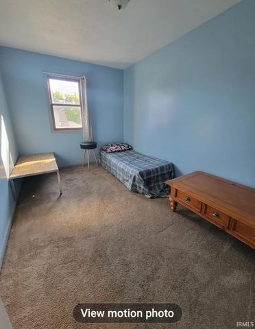 1431 Lincolnway Street, Mishawaka, IN 46544