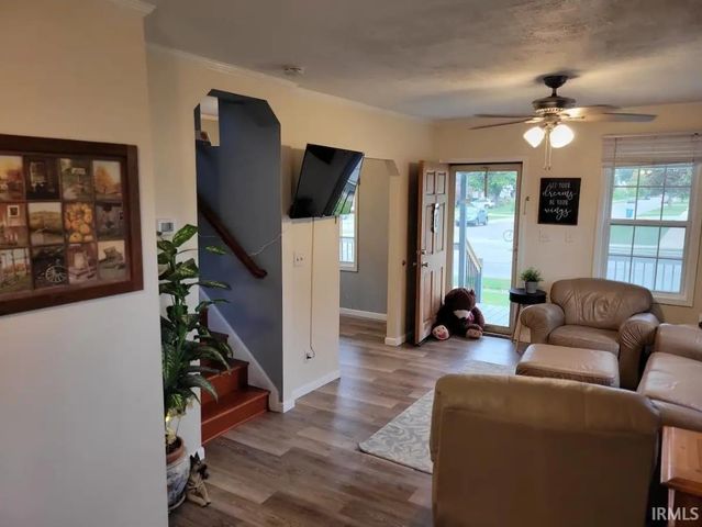 1431 Lincolnway Street, Mishawaka, IN 46544