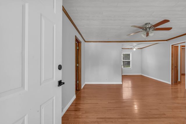 116 Lilac Ct, Clarksville, TN 37042