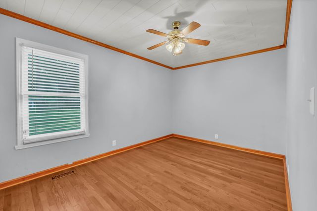 116 Lilac Ct, Clarksville, TN 37042