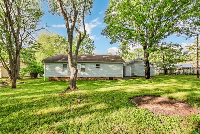 116 Lilac Ct, Clarksville, TN 37042