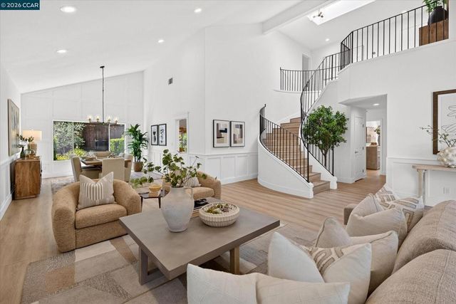 719 Bourne Ct, Danville, CA 94506