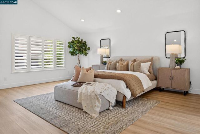 719 Bourne Ct, Danville, CA 94506