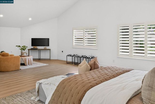 719 Bourne Ct, Danville, CA 94506