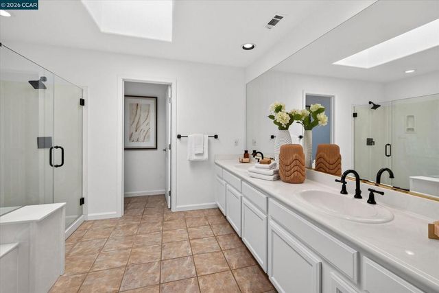 719 Bourne Ct, Danville, CA 94506
