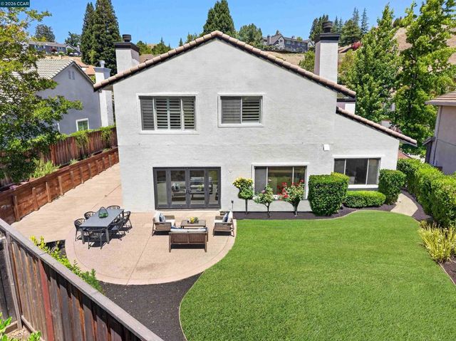 719 Bourne Ct, Danville, CA 94506