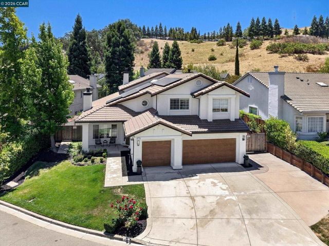 719 Bourne Ct, Danville, CA 94506