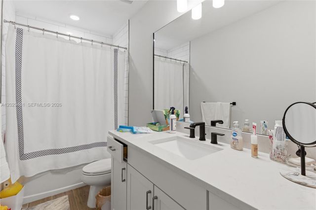 5322 Yellow Water Lily Court, Lake Worth, FL 33467