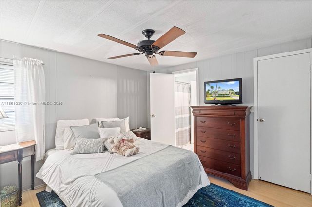 202 NW 52nd St 0, Deerfield Beach, FL 33064