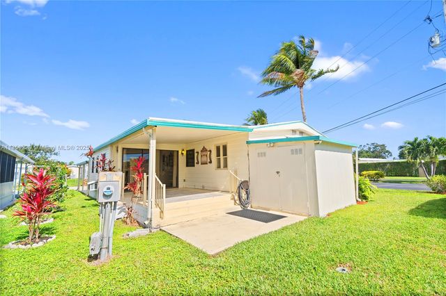 202 NW 52nd St 0, Deerfield Beach, FL 33064