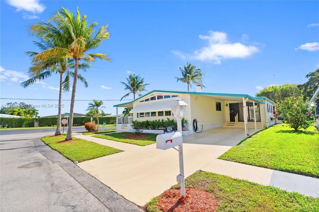 202 NW 52nd St 0, Deerfield Beach, FL 33064