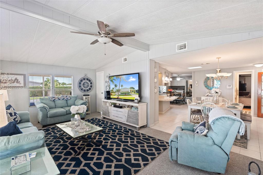 202 NW 52nd St 0, Deerfield Beach, FL 33064