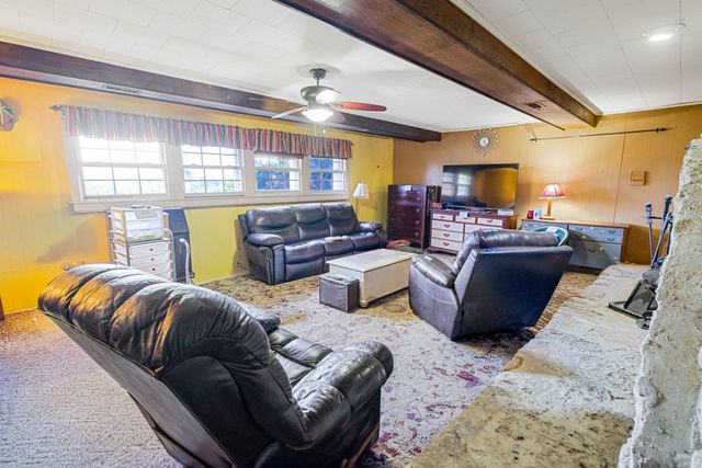 85 Boonshill Rd, Fayetteville, TN 37334