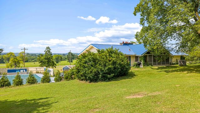 85 Boonshill Rd, Fayetteville, TN 37334