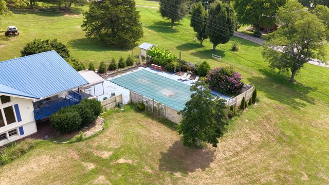 85 Boonshill Rd, Fayetteville, TN 37334