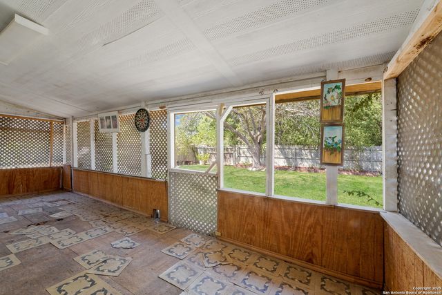 217 beverly, Schertz, TX 78154