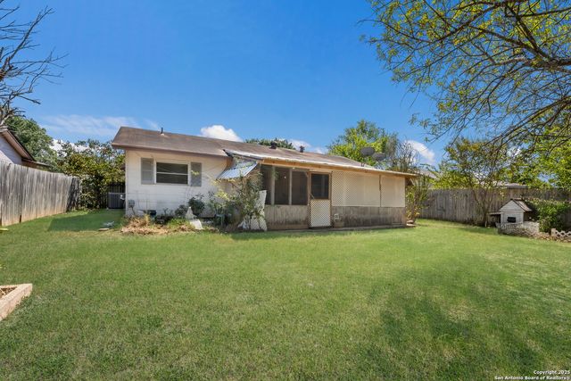 217 beverly, Schertz, TX 78154