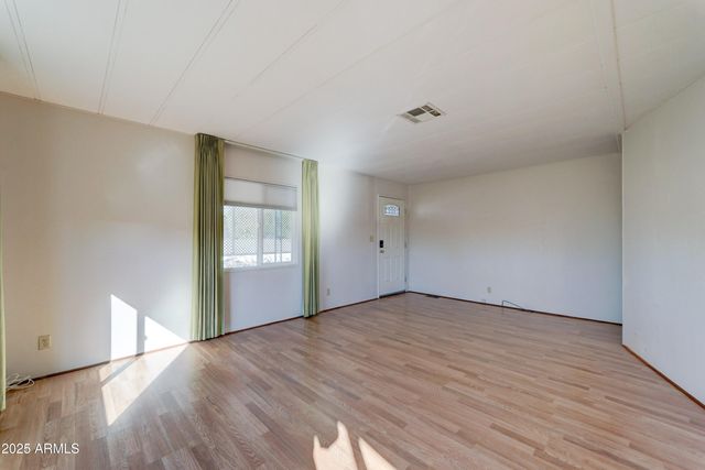 9109 E COUNTRY CLUB Drive, Sun Lakes, AZ 85248